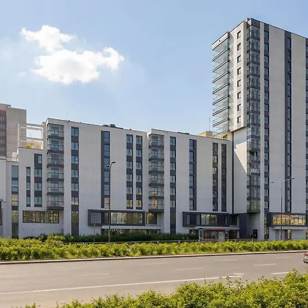 Appartement Stylish With Parking & View By Renters Prestige *