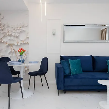 Stylish With Parking & View By Renters Prestige * Warszawa